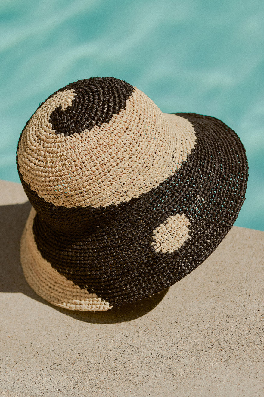 Redding Bucket Hat - Whitecap/Black